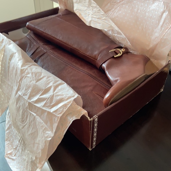 Leather wide calf knee high boots - Picture 6 of 8